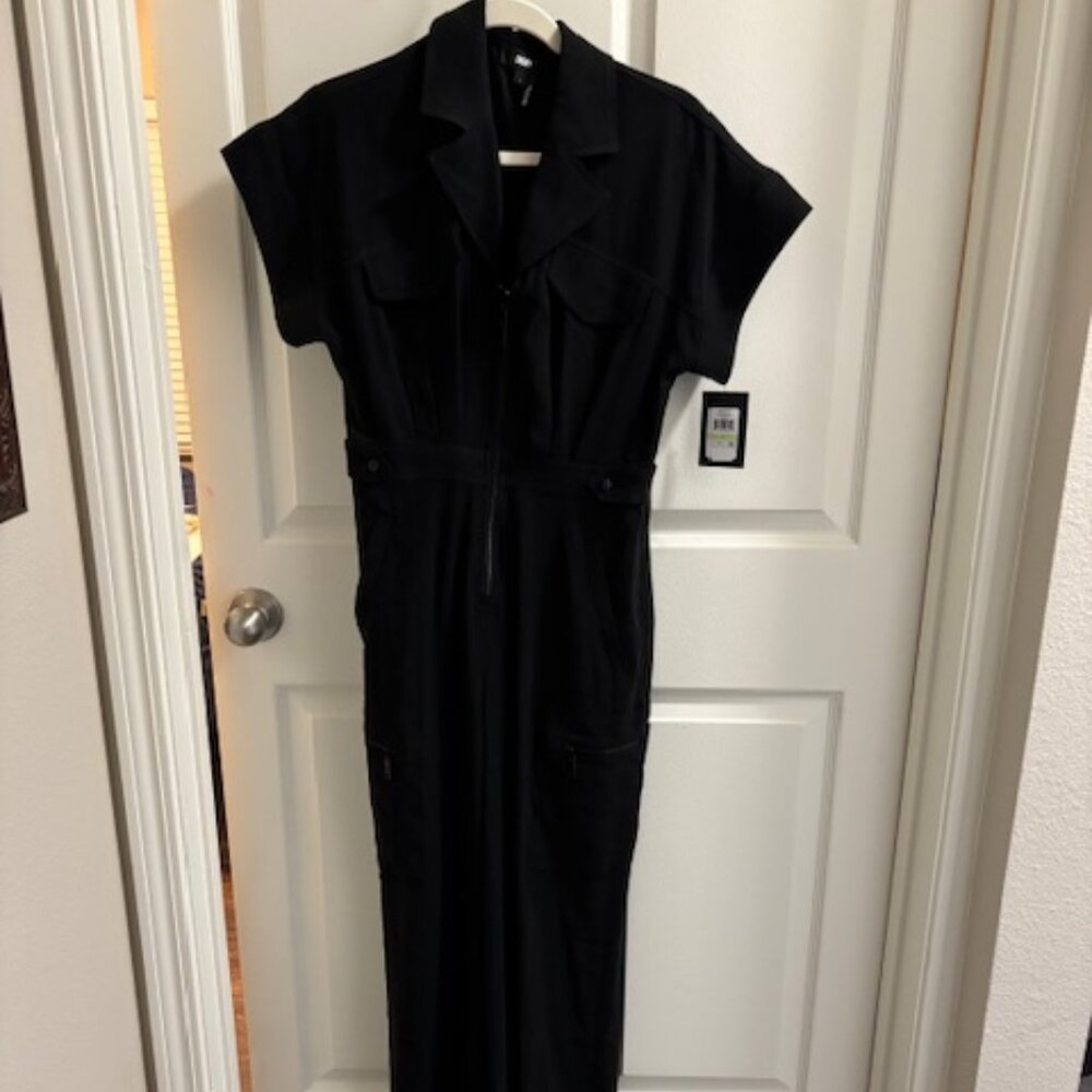 DKNY Black Twill Lined Jumpsuit NWT Front Zip Size 4